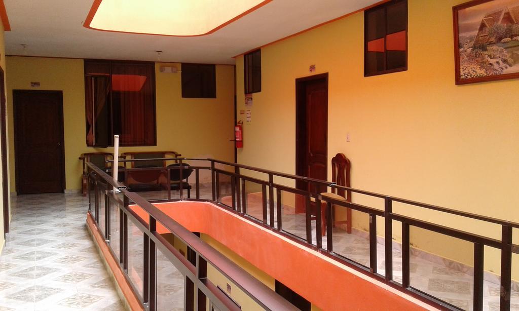 Hostal Jireh Тена Экстерьер фото